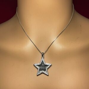 Sterling Silver Double Star ⭐️ Pendant Necklace W / Clear Stones.